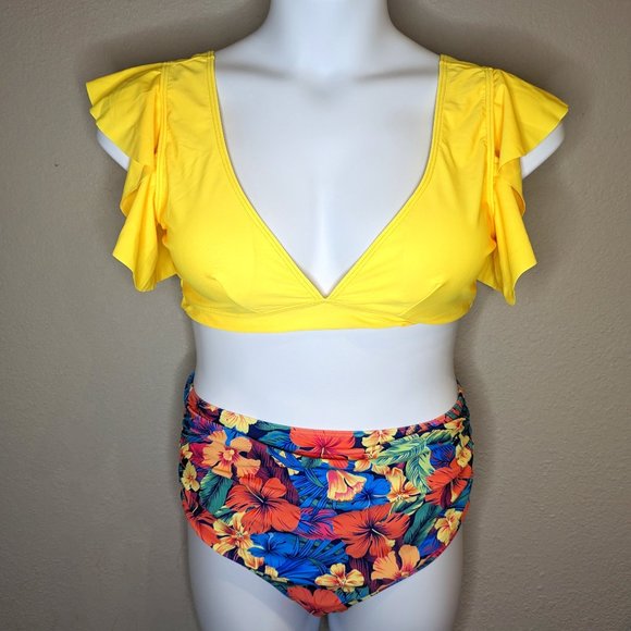 NWT * Ruffle High Waist Swimsuit Bikini Push Up w Tropical Print - Picture 1 of 3